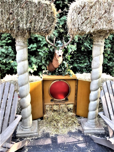 Mid Century Rustic (detail 4)