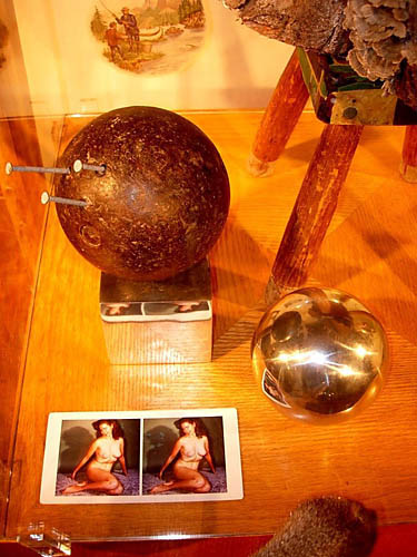 | Other View 1 | Other View 2 | Detail 1 | Detail 2 | Detail 3 | Detail 4 | Gallery 4 | Gallery Index | 